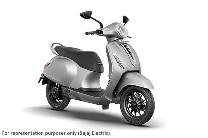 Exciting December Unveils Await in the Electric Scooter Arena: Bajaj Chetak Urbane, Ather 450 Apex, and Simple Dot One