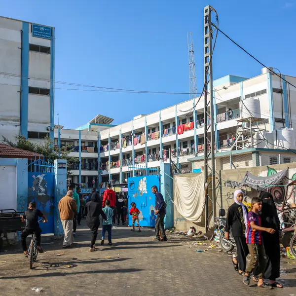 UN Suspends UNRWA Aid Over Accusations Against Employees